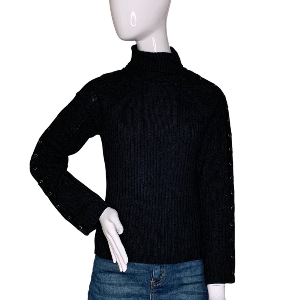 Nina Leonard Ribbed Turtleneck Sweater Top Black Size M Grommeted Lace Up Sleeve